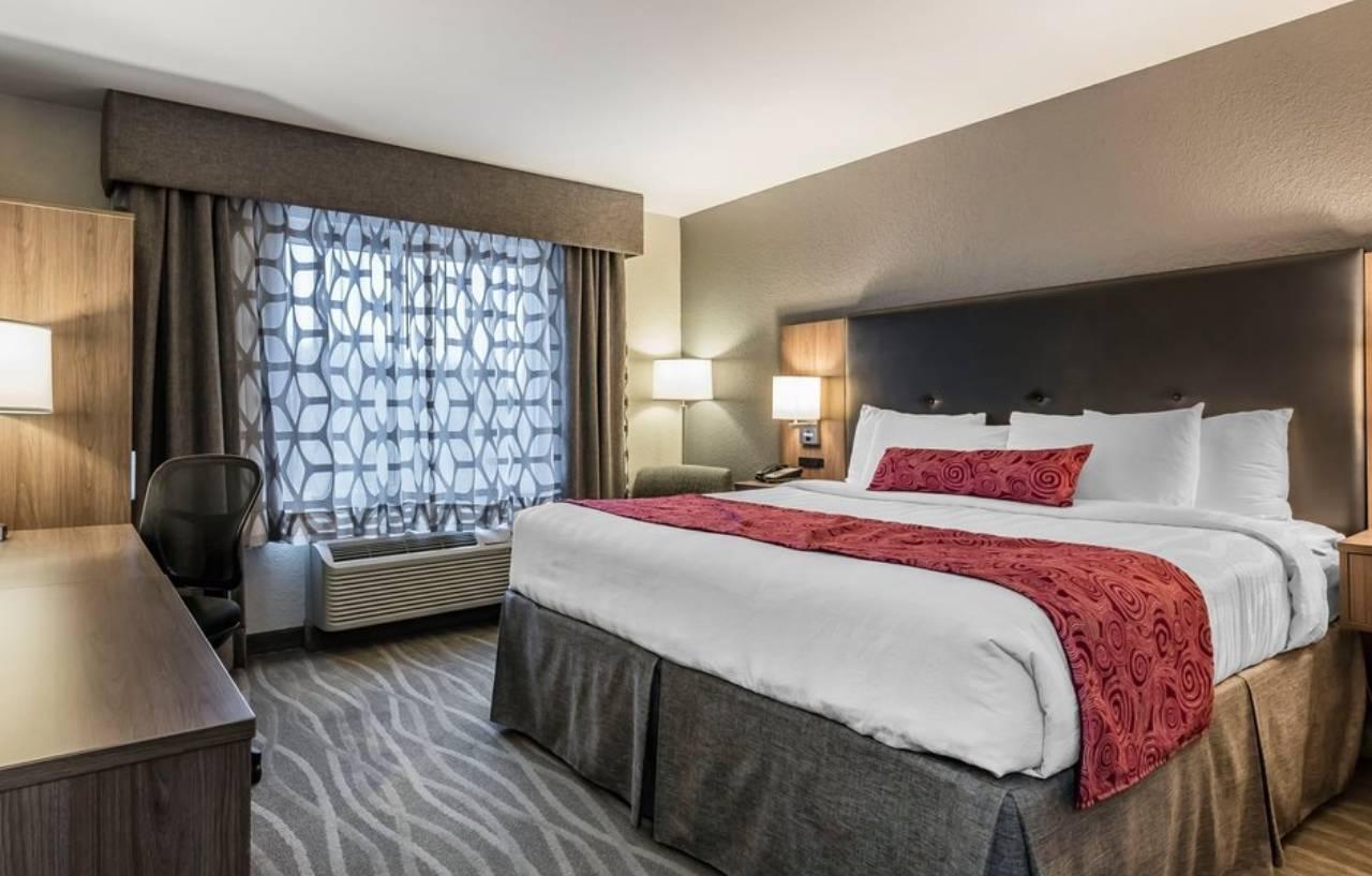 Best Western Plus Nashville Airport Hotel - Bna מראה חיצוני תמונה